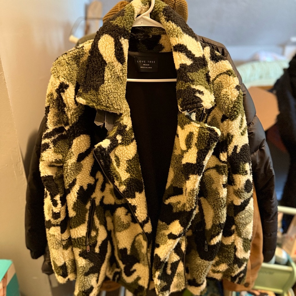 Camouflage Fleece Coat